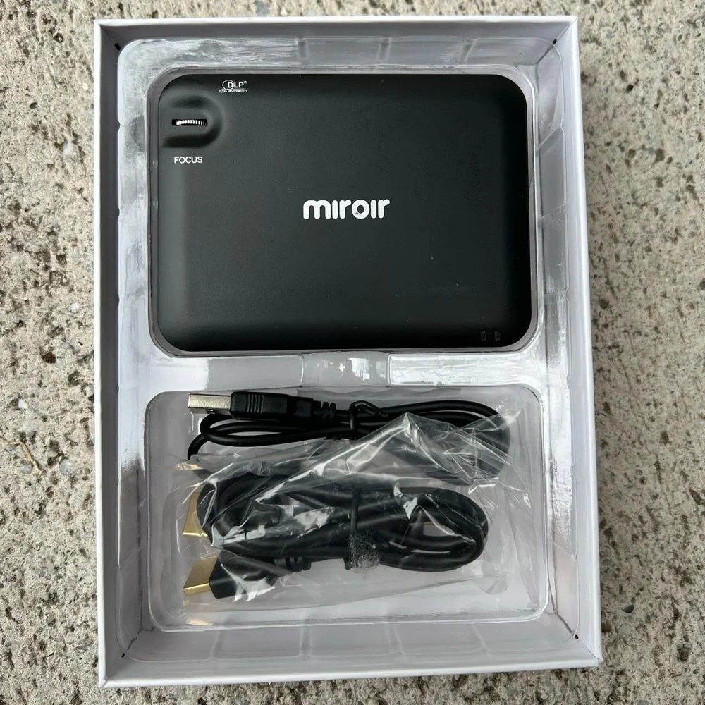 New Miroir M55 Micro Projector Element Series